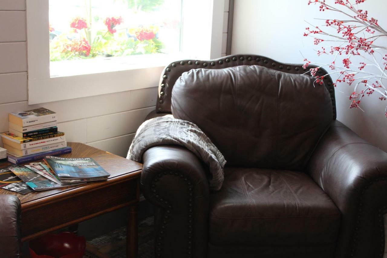 Complexe Hotelier Escoumins Les Escoumins Exterior foto